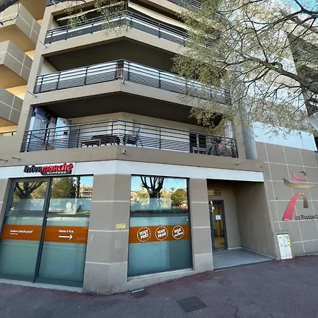 Frgk 'studio Pablo Heart Of Antibes'